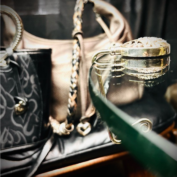 Brighton Puses (x2) + Brighton Table Hook - Picture 6 of 8